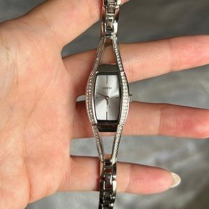 GUESS Watch - Authentic